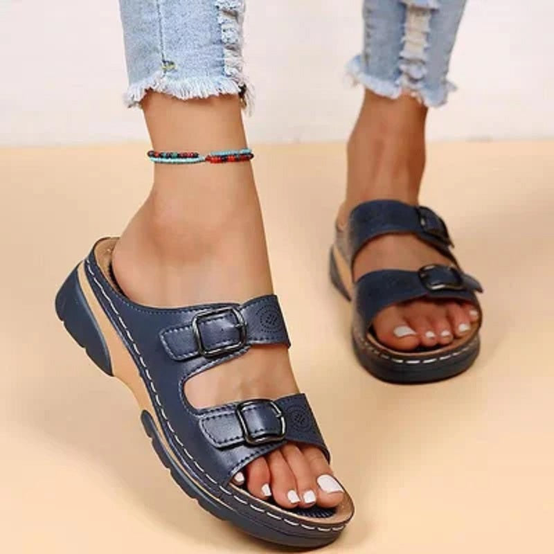 Azi Sandals