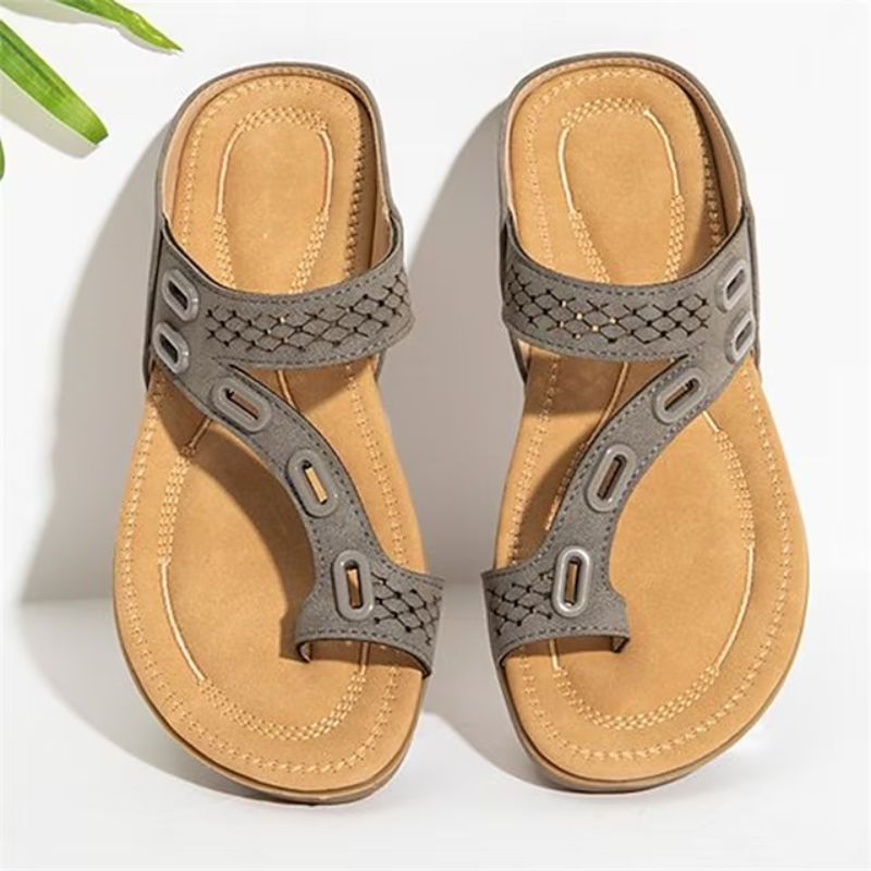 Cara Sandal - Kvasim (North America)